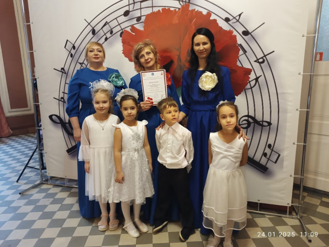 Финальный концерт фестиваля "Красная гвоздика" Финальный концерт фестиваля "Красная гвоздика".